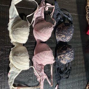 32B bras
